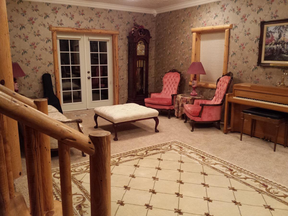 Sunlit Oasis Bed & Breakfast Notom ภายนอก รูปภาพ